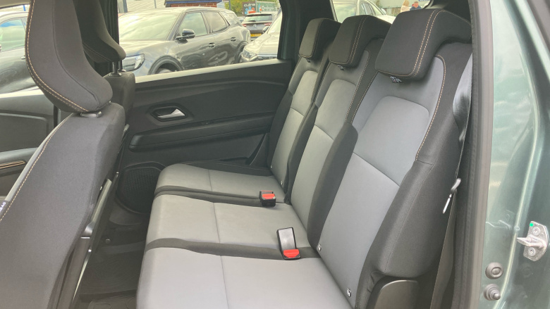 Dacia Jogger 1.0 TCe Extreme 5dr Petrol Estate